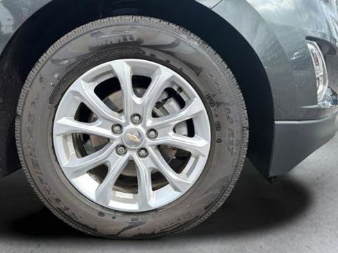Used 2020 Chevrolet Equinox LT image 24