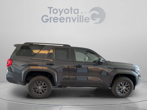 Certified 2025 Toyota 4Runner SR5 AWD/4WD image 7