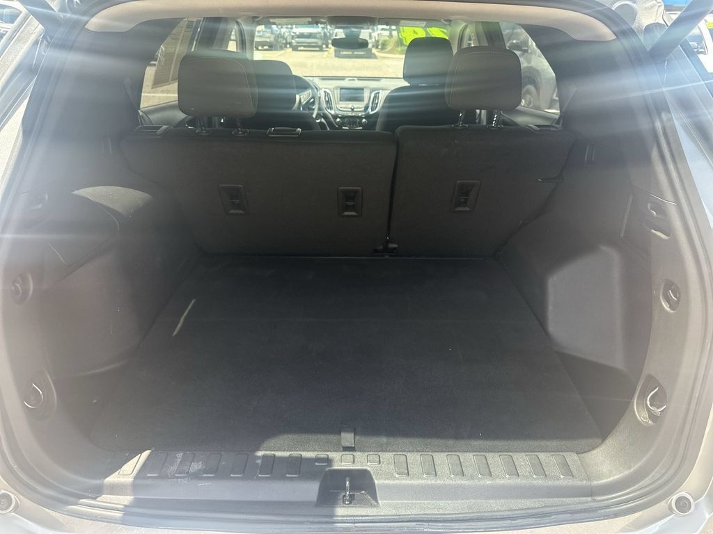 Used 2024 Chevrolet Equinox LT FWD image 30
