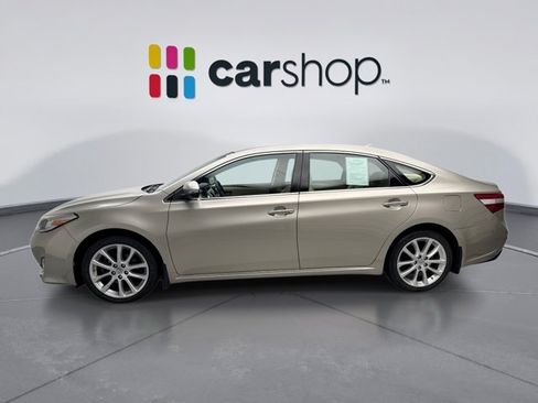 Used 2014 Toyota Avalon Limited FWD image 2