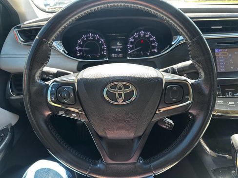 Used 2014 Toyota Avalon XLE FWD image 14
