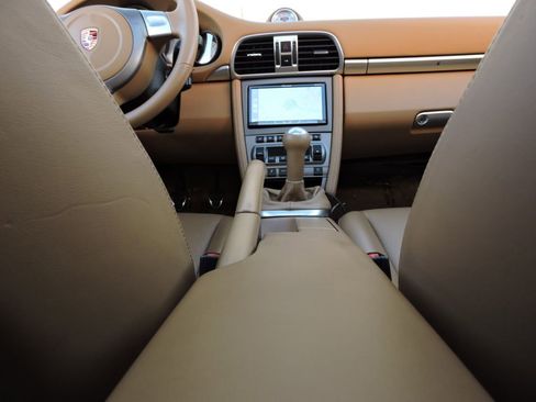 Used 2006 Porsche 911 Carrera 4S image 67