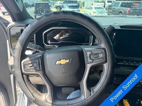 Used 2025 Chevrolet Silverado 3500 High Country w/ Technology Package AWD/4WD image 17