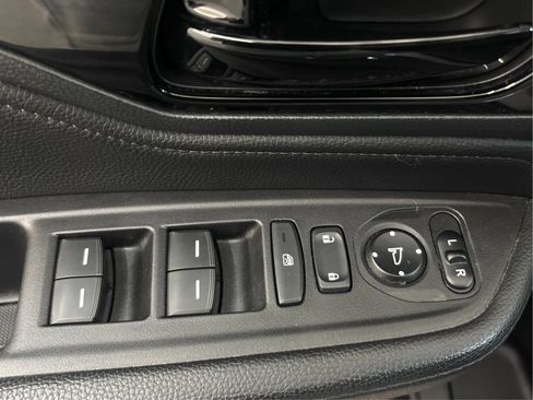 Used 2023 Honda Odyssey Touring image 41