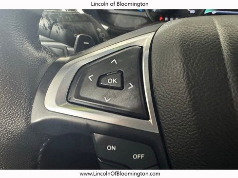 Used 2018 Ford Edge Titanium w/ Equipment Group 301A AWD/4WD image 46