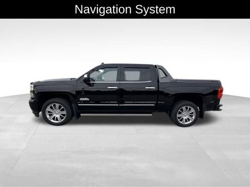 Certified 2017 Chevrolet Silverado 1500 High Country w/ High Desert Package image 4