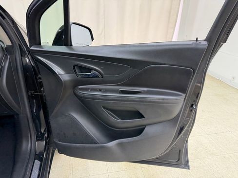 Used 2018 Buick Encore Preferred FWD image 9