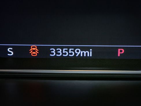 Used 2021 GMC Yukon Denali image 22