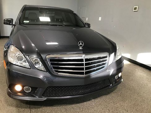 Used 2010 Mercedes-Benz E 350 Sedan image 8