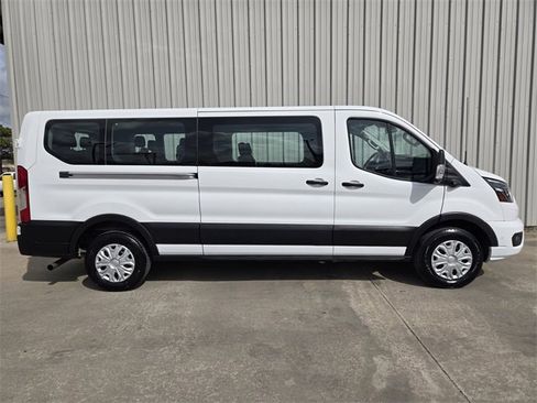 Used 2023 Ford Transit 350 XLT image 7