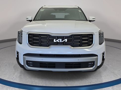 Used 2025 Kia Telluride SX Prestige AWD/4WD image 2
