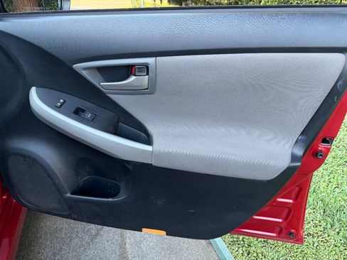 Used 2013 Toyota Prius Two FWD image 23
