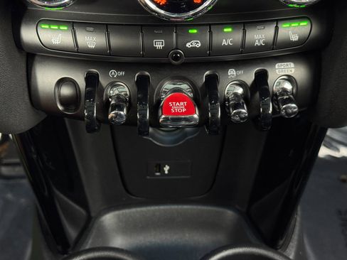 Used 2023 MINI Cooper S image 28