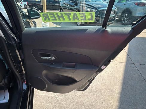 Used 2015 Chevrolet Cruze LT FWD image 15