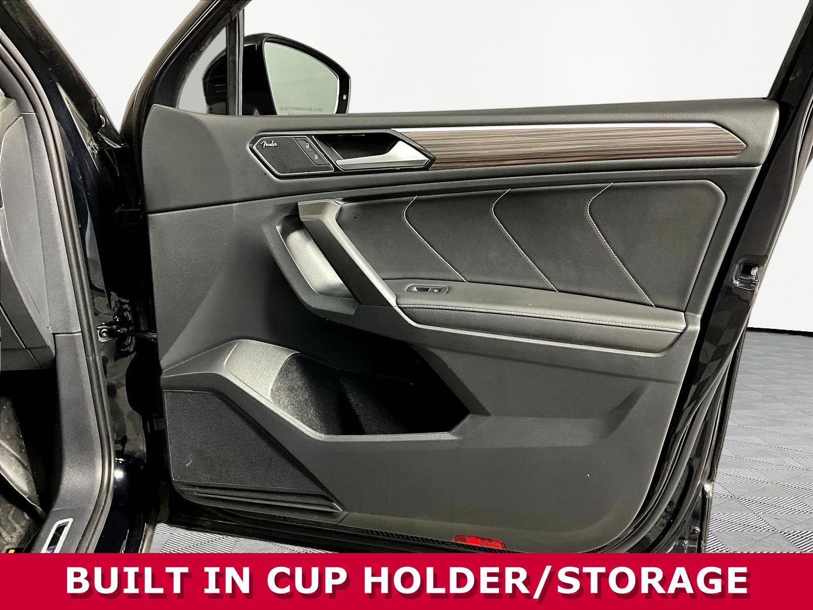 Used 2022 Volkswagen Tiguan SEL R-Line AWD/4WD image 26