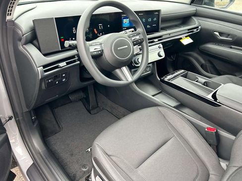 New 2026 Hyundai Tucson Blue SE image 13