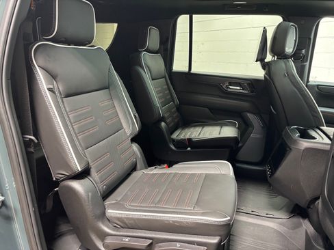 Used 2026 GMC Yukon XL AT4 Ultimate AWD/4WD image 37