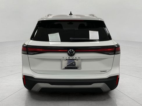 New 2025 Volkswagen Tiguan S image 4