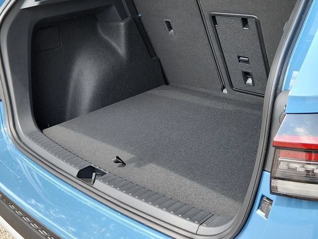 New 2026 Volkswagen Taos SE AWD/4WD image 30