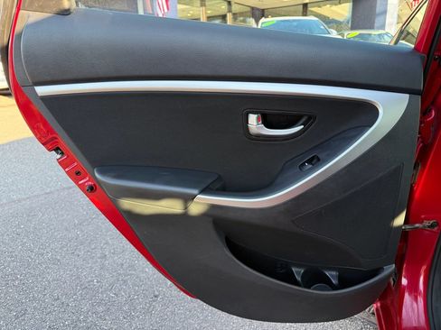 Used 2014 Hyundai Elantra GT FWD image 21