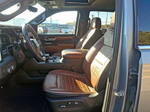 Used 2024 GMC Sierra 1500 Denali Ultimate AWD/4WD image 13