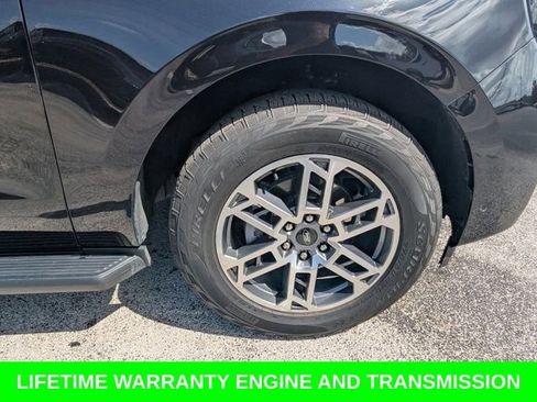 Used 2025 Ford Expedition Active AWD/4WD image 12