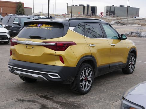 Certified 2022 Kia Seltos SX image 4