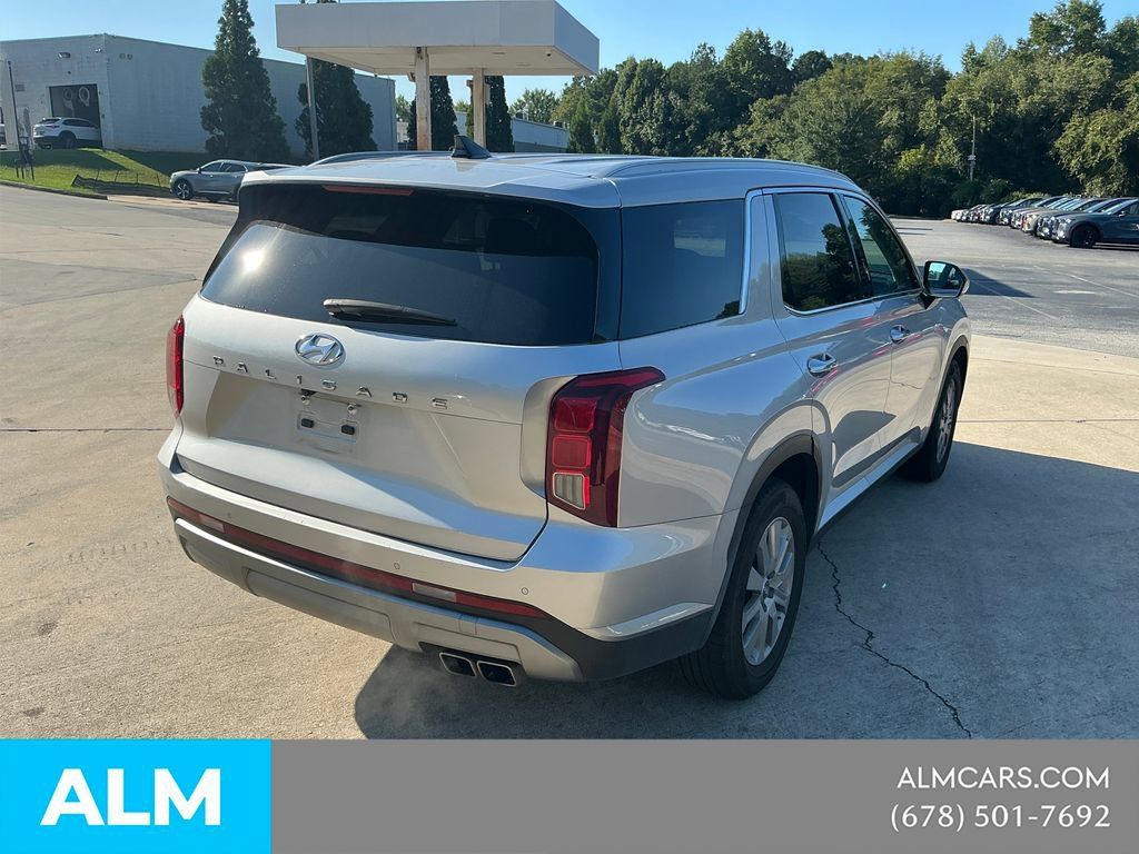 Used 2025 Hyundai Palisade SEL FWD image 5