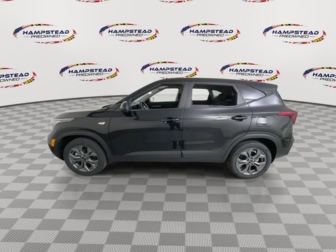 Used 2024 Kia Seltos LX image 5