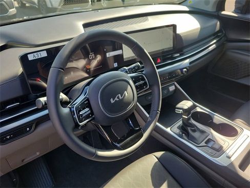 New 2026 Kia Carnival LXS image 22