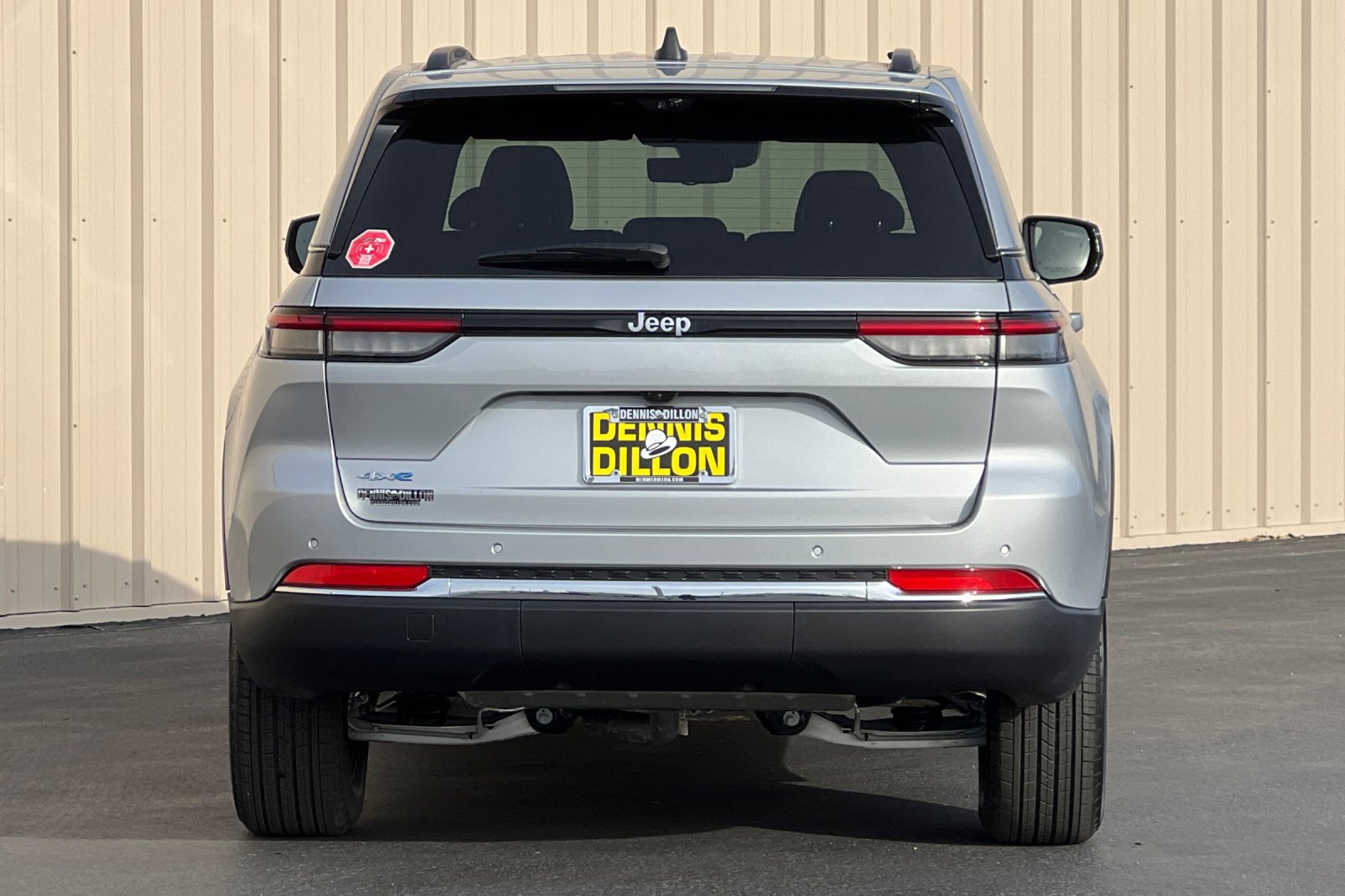 New 2024 Jeep Grand Cherokee Limited 4xe w/ Luxury Tech Group II AWD/4WD image 3