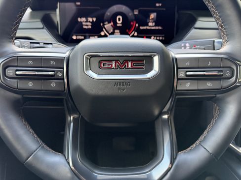 Used 2025 GMC Acadia AT4 w/ Super Cruise Package AWD/4WD image 19