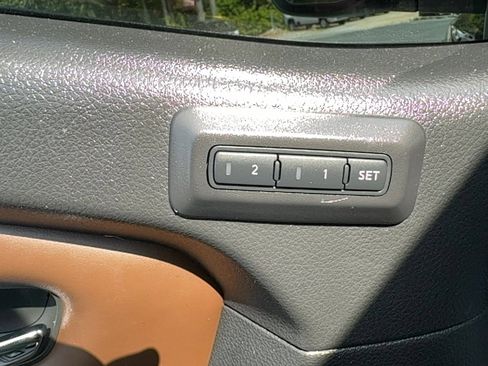 Used 2017 Nissan Titan Platinum Reserve RWD image 15
