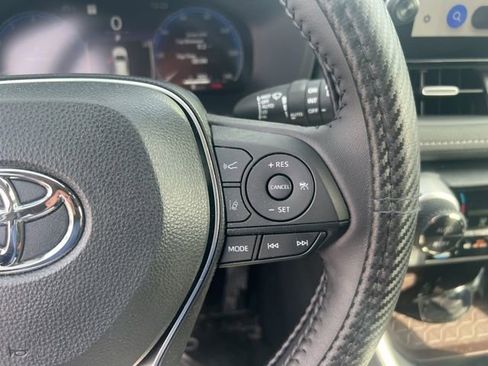 Used 2025 Toyota RAV4 Limited image 15