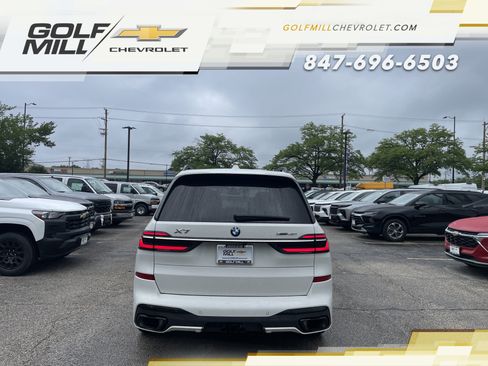 Used 2023 BMW X7 xDrive40i w/ M Sport Package AWD/4WD image 7