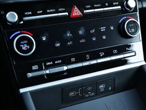 Used 2025 Hyundai Santa Fe SEL image 37