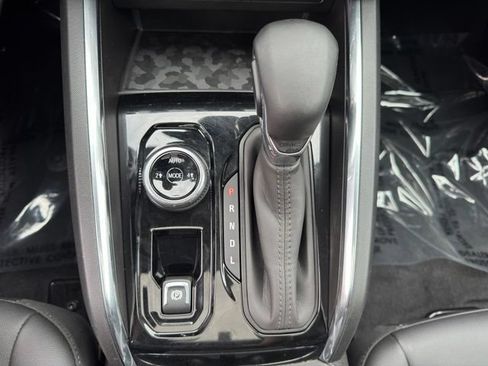 Certified 2025 GMC Canyon Elevation w/ Convenience Package AWD/4WD image 21