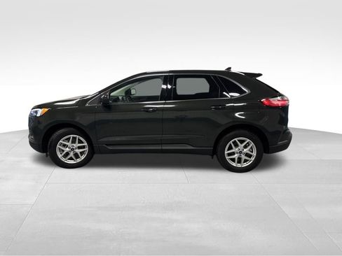 Used 2022 Ford Edge SEL w/ Convenience Package image 11