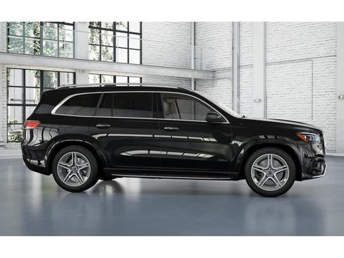 New 2026 Mercedes-Benz GLS 450 4MATIC image 15