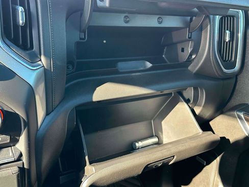 Used 2022 Chevrolet Silverado 1500 RST w/ Redline Edition image 29