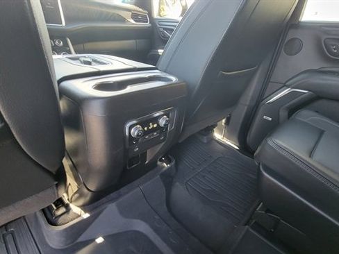 Used 2023 GMC Yukon Denali AWD/4WD image 64