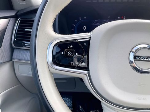 Used 2023 Volvo XC90 T8 Plus w/ Protection Package Premier image 21