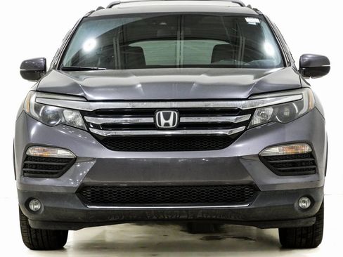 Used 2016 Honda Pilot Elite image 2