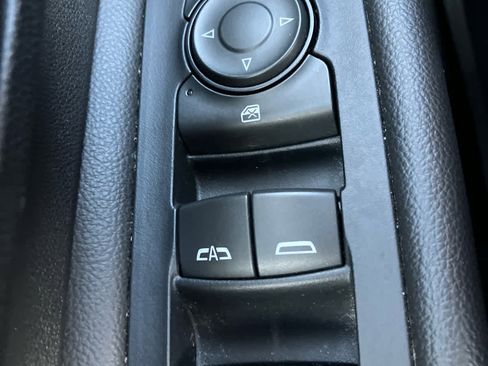 Certified 2023 GMC Terrain SLE w/ Driver Convenience Package image 13