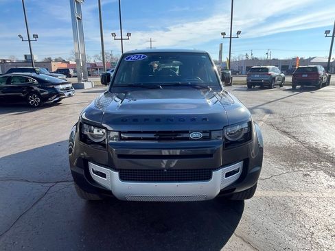 Used 2023 Land Rover Defender 110 SE AWD/4WD image 8