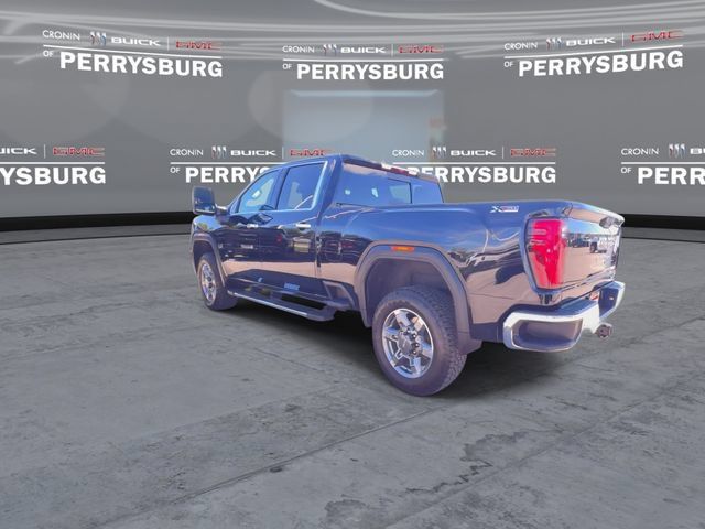 Used 2026 GMC Sierra 2500 SLT w/ SLT Premium Package AWD/4WD image 8
