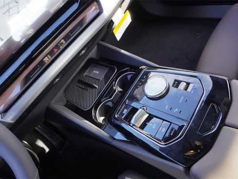 New 2025 BMW i5 eDrive40i w/ M Sport Package image 5