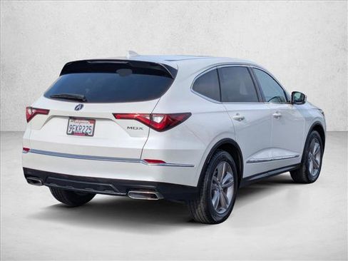 Certified 2023 Acura MDX FWD image 5