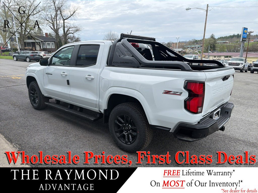 New 2026 Chevrolet Colorado Z71 w/ Midnight Edition AWD/4WD image 4
