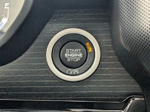 Used 2023 RAM 2500 Limited image 28